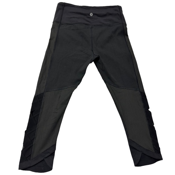 Lululemon VarCity Crop Luxtreme Black Leggings Size 6 - Picture 8 of 13